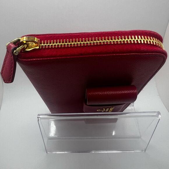 GUC Prada Saffiano Fiocco Peonia Wallet - Picture 6 of 11